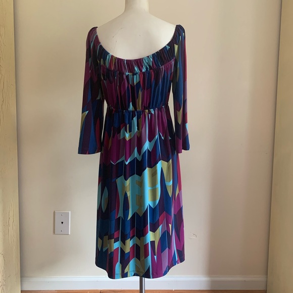 Dress - Picture 2 of 4